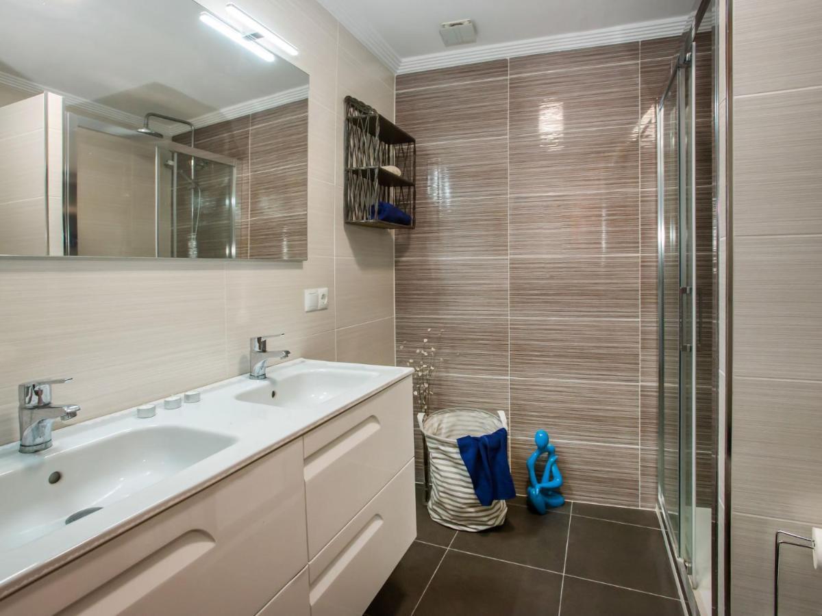 Holiday Home Laguna Beach Plus By Interhome Дения Экстерьер фото